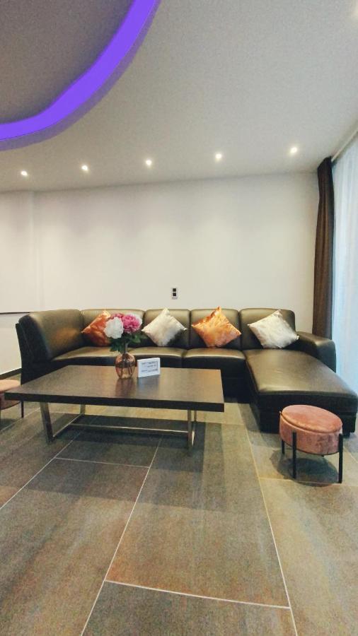 Viet Anh Apartment *